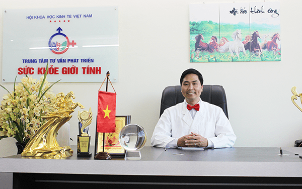 Chuyên gia Nguyễn Bá Toàn - Giám đốc trung tâm tư vấn phát triển Sức khỏe giới tính